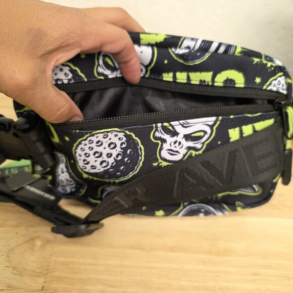 Wolf Pak Never Average Area 51 Fanny Pack Crossbody NWT - Picture 3 of 13